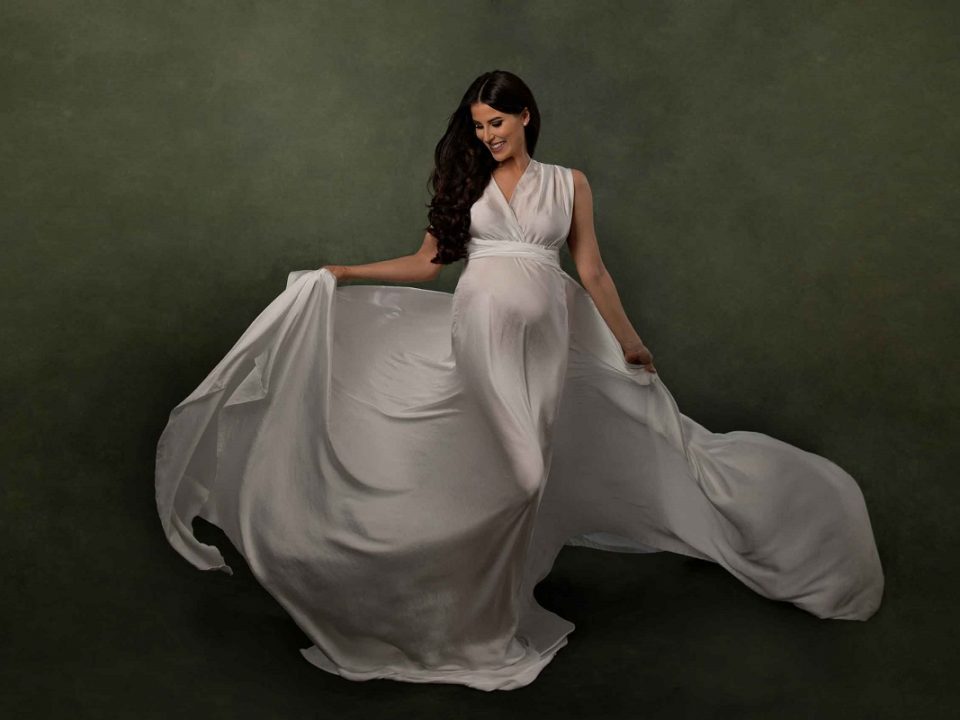 Das perfekte Babybauch Kleid für die Fotoshootings