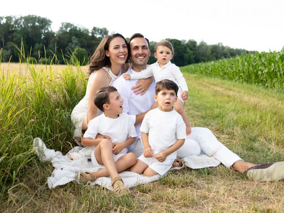 familienfotos-muenchen-wiese-natur